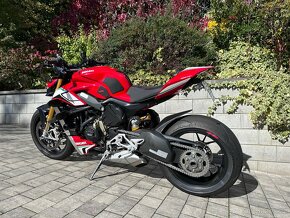 Ducati Streetfighter V4S - 12