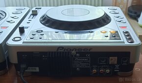 přehrávač PIONEER CDJ-800MK2 2 kusy - 12