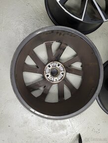 Originál 19" Škoda Vega 5x112 - 12