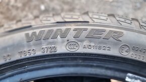 Zimní pneu 245/40/19 Pirelli Run Flat - 12