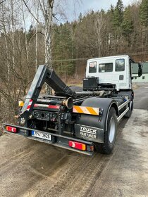 IVECO EUROCARGO 180-250 Nosič kontejnerů - 12