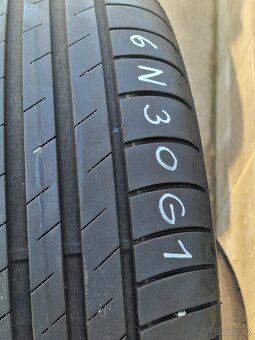 225/55/17 Letní pneumatiky Goodyear Efficient Grip - 12