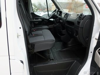 Prodám Renault Master 2.3 DCi 107 kW BUS 9-míst L2H2 - 12