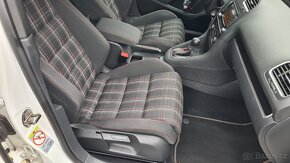 VOLKSWAGEN GOLF 6 GTI Edice 35 - 2,0TSi 173kW DSG - 12