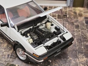 Toyota Truneo GT AE86 1:18 Autoart - 12