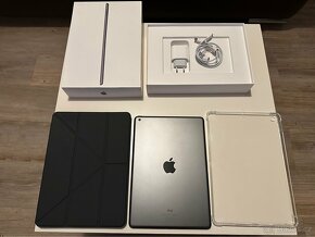 Apple iPad 10.2" 9. gen 64GB (příslušenství navíc) - 12