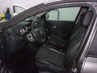 Renault Clio III 1.5 dCi - 12