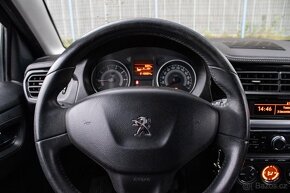 Peugeot 301 1.6 HDI Allure - 12