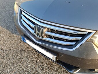Honda Accord Tourer 8G (VIII, CW) 2,4 benzín AT - 12