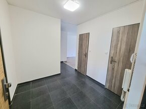 Prodej bytu 3+1/OV, 72m2. Slaný okres Kladno - 12