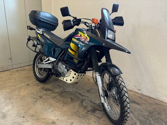 Suzuki DR 800 Big - 12