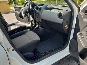 DACIA DUSTER 1.6i 77KW, ROK 2014, PO SERVISU,ZIMNÍ PNEU - 12