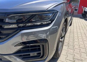 Volkswagen Touareg 3.0TDI 210KW,R-LINE,BLACK PAKE nafta - 12