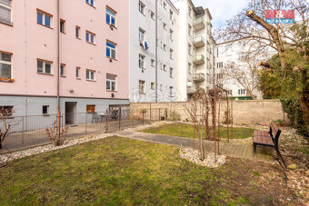 Prodej bytu 1+1, 46 m², Hradec Králové, ul. Střelecká - 12