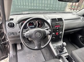 Suzuki Grand Vitara 2.4 122kW 2009 99386km VVT 4x4 - 12