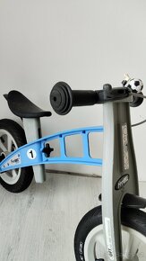 Dětské odrážedlo FirstBike Blue s adaptérem a zvonkem - 12