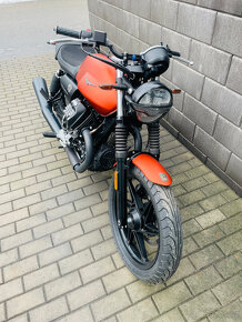 Moto Guzzi V7 Stone r.v.2021 najeto 6tis km - 12