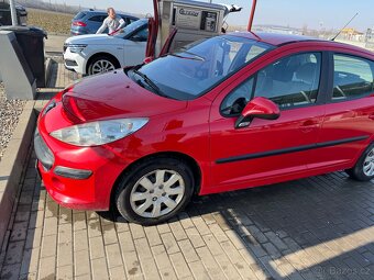 Peugeot 207 107000 najeto - 12