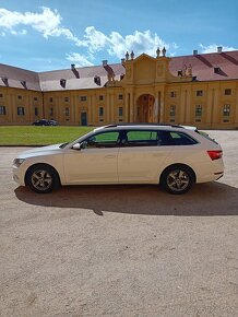 SKODA SUPERB. 2,O TDI 110 KW DSG - 12