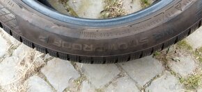 Nokian Tyres WR Snowproof P  XL 245/45 R19 Zimní Pneu. 8mm - 12