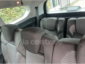 RENAULT Grand Scenic IV dCi 120 Business 7 míst 2020 - 12