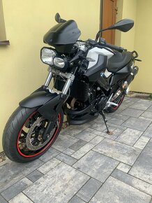 BMW F 800R - 12