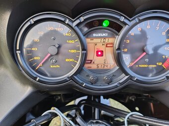 Suzuki dl 650 v strom - 12