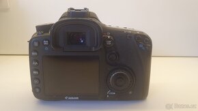 CANON EOS 7D, BATTERY GRIP, 6 CF KARET, BATERKA, NABÍJEČKA - 12