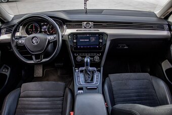 Volkswagen Passat GTE 1.4 TSI BMT Plug-in-Hybrid DSG - 12