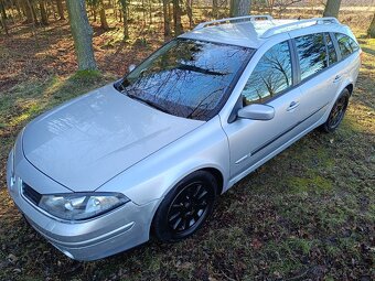 Renault Laguna GRANDTOUR - NAFTA - STK - Výbava - 12