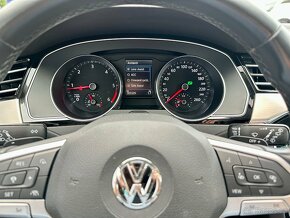 Volkswagen PASSAT B8 2.0 TDi DSG FullLED ELEGANCE KAMERA 20 - 12