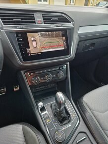 VW Tiguan 2,0TSI 162kW 4Motion R-line DSG ACC Nav Tažné 2018 - 12