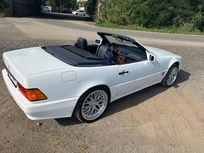 Mercedes-Benz SL 500 - 12