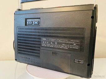 Radiomagnetofon/boombox Aiwa TPR 250, rok 1977 - 12