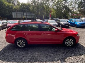 Škoda Octavia Combi 1.6TDI 77 kW tažné klima nové rozvody - 12