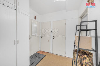 Prodej bytu 1+1, 37 m², Praha, ul. Hartigova - 12