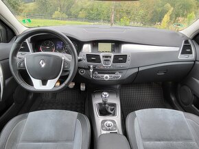 Renault Laguna III 2.0dCi 150PS 4Control - REZERVACE - 12