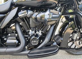 Harley-Davidson Street Glide Special 2018 - 12