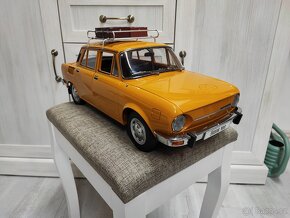 Prodám 1,5 ks Škoda 100 1:8  Deagostiny - 12