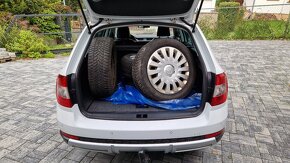 ŠKODA OCTAVIA SCOUT 4x4 2.0 TDI 135KW.DSG.NAJETO 154 TIS.KM - 12