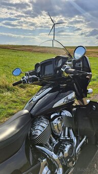 Indian Roadmaster - 12