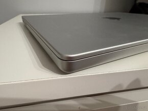 Apple Macbook PRO M1 PRO - 12