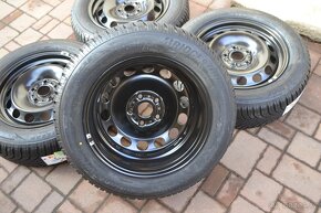 NOVÁ zimní sada Š.Octavia IV+205/60R16 Bridg.Blizak LM005 - 12