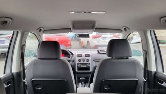 VOLKSWAGEN TOURAN 1.9TDI  DSG TRENDLINE 77KW - 12