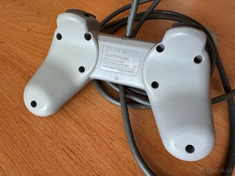 PlayStation model SCPH-1002 konzole - 12