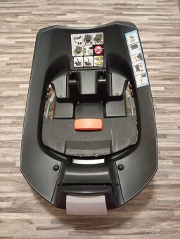 Cybex Aton 5 + Isofix base - 12