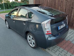 Toyota Prius III. Solární Střešní Okno Bez koroze, nové Pneu - 12