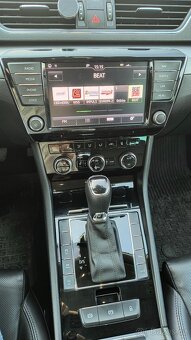 Škoda Superb3 2.0TDI 140kw,4X2,DSG,WEBASTO,výhřev čel.skla - 12