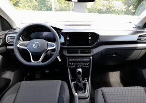 Volkswagen T-Cross, Life 1,0 TSI 70 kW - 12