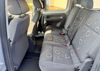 Volkswagen Caddy Maxi 1,6 TDi pravidel.servis nafta - 12